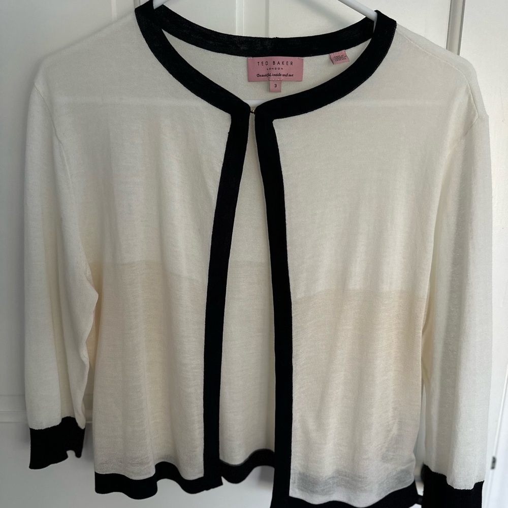 Ted Baker Women's Cream and Black Blouse